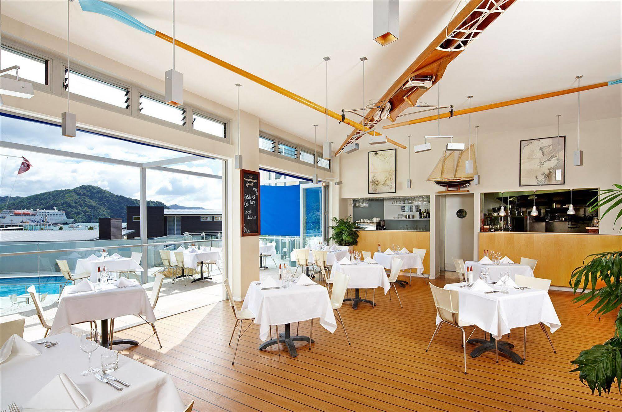 Picton Yacht Club Hotel Restoran foto
